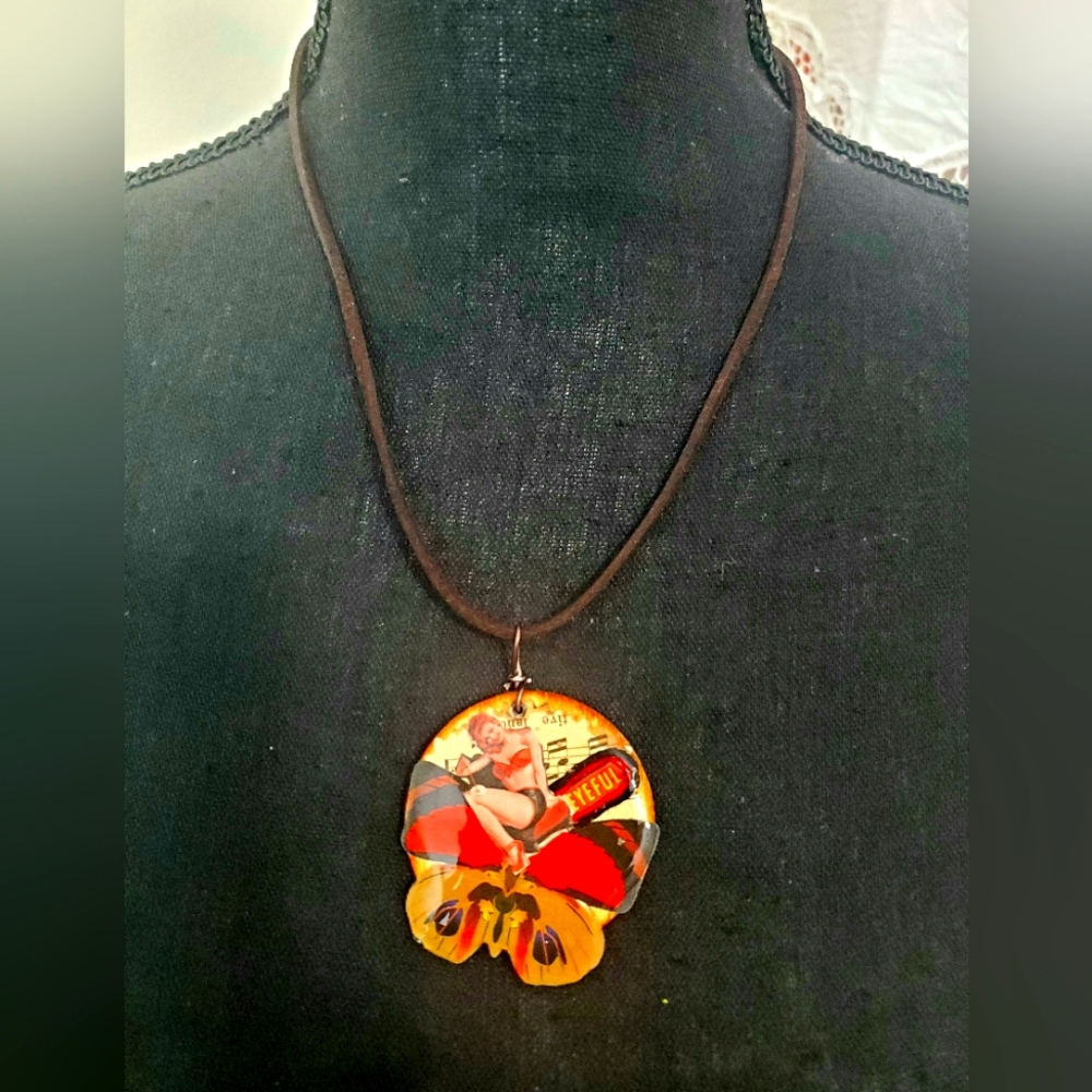 🙏 HAND CRAFTED wood collage pinup butterfly necklace red